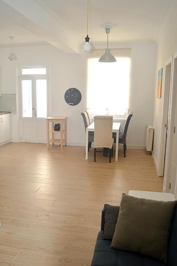 Apartamento En Centro De Ferrol Exteriör bild